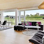 5 Star In Casa de Férias Nordborg