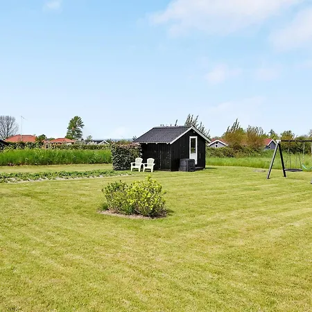 7 Person In Nordborg-by Traum 诺德堡