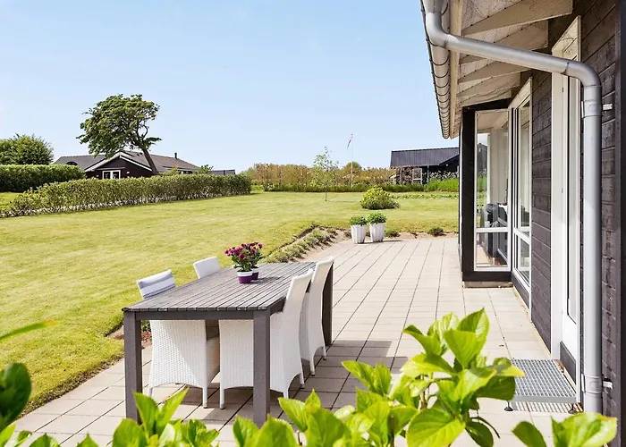 7 Person In Nordborg-by Traum